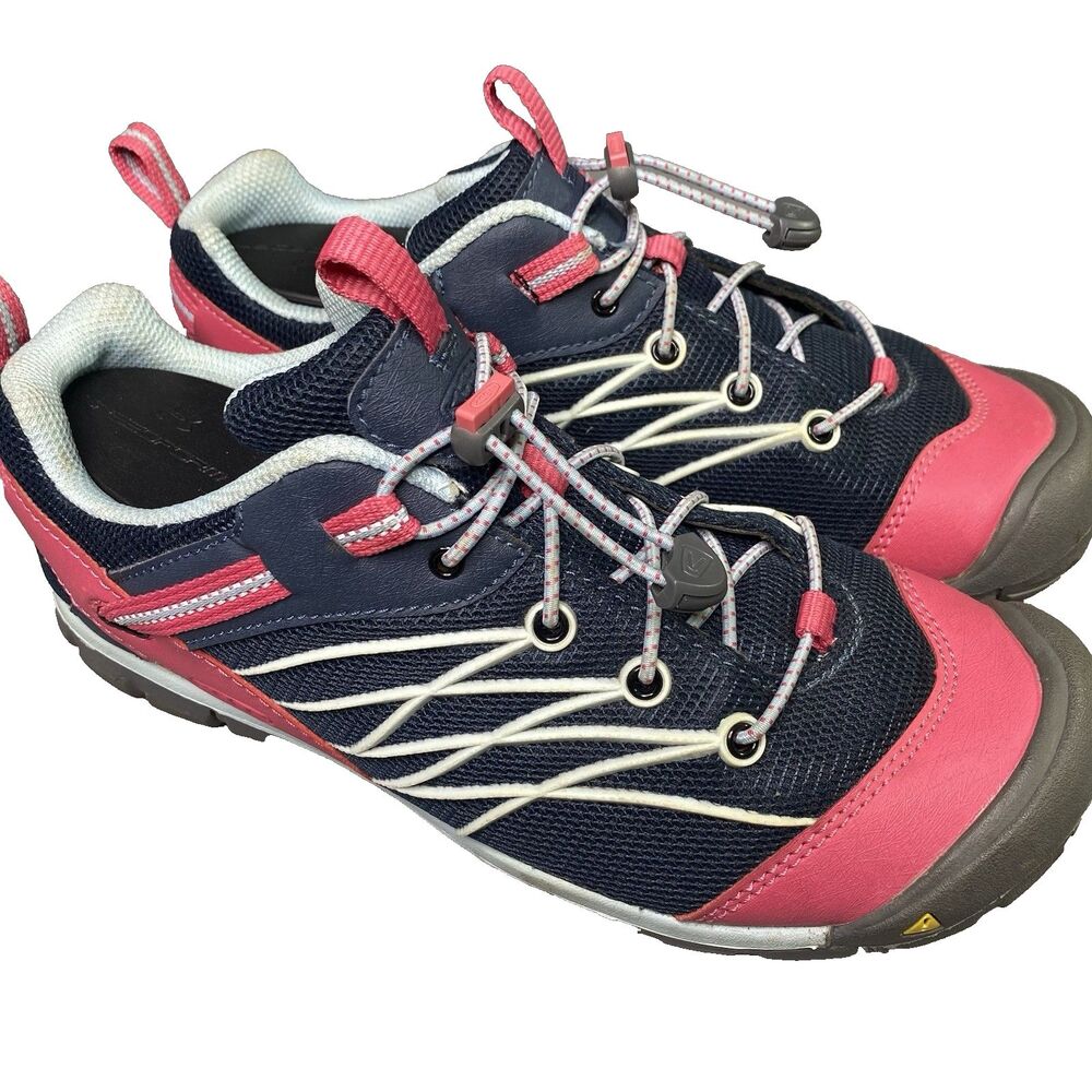 Keen Chandler CNX Sneakers Womens 6 Shoes Bungee Outdoor Trail Hiking Blue Pink